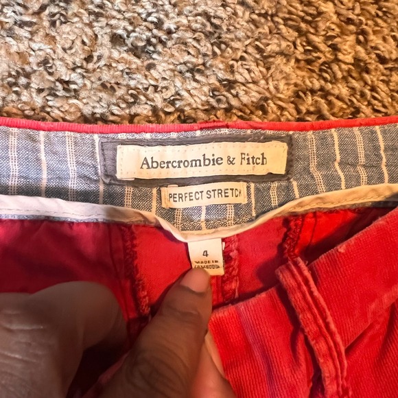 Abercrombie & Fitch Red‎ Perfect Stretch Casual Shorts Womens Size 4 - Picture 2 of 6